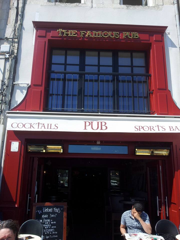 The Famous Pub à La Rochelle